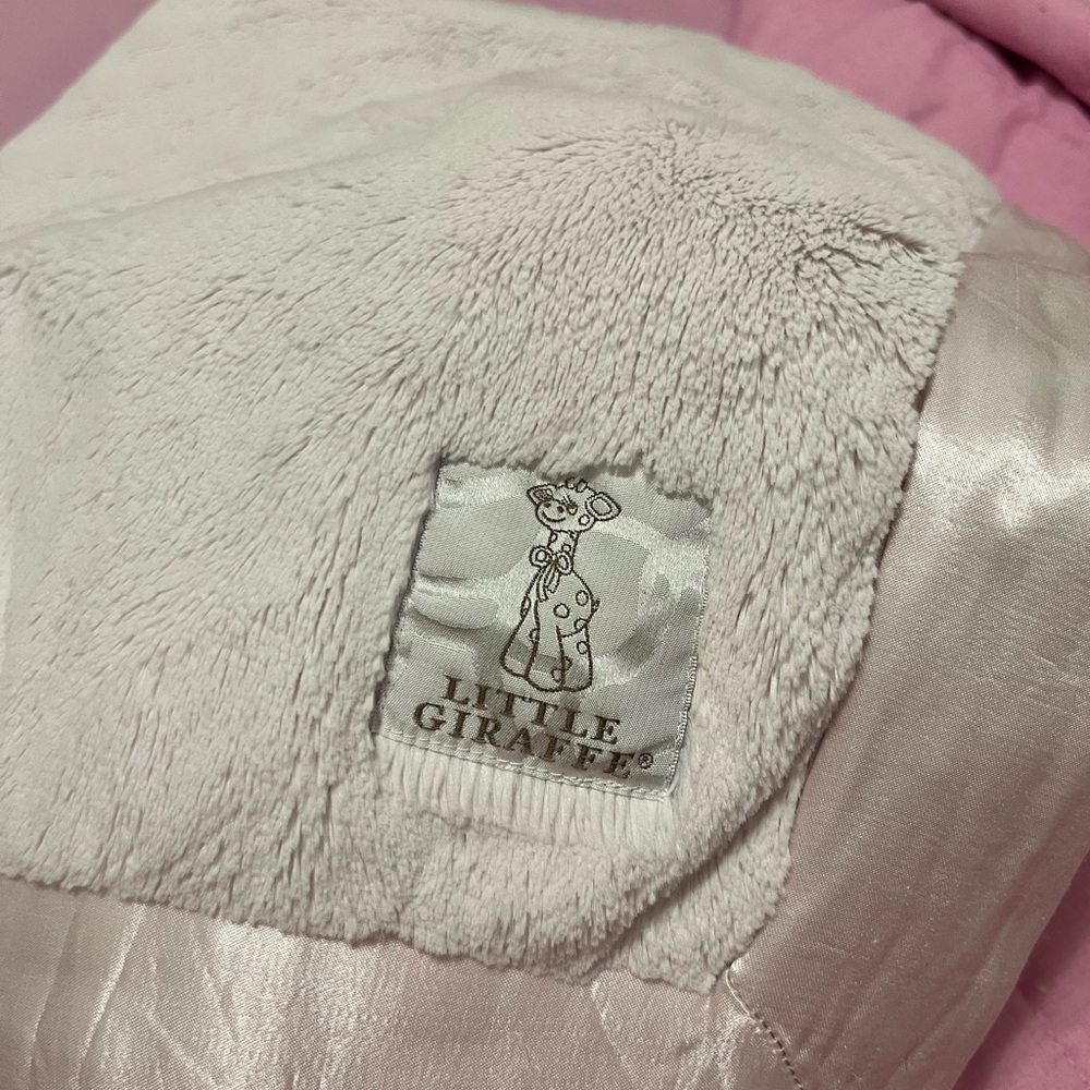 Little Giraffe Luxe blanket, Pink